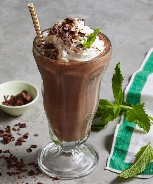 Chocolate Mint Shamrock Full Tasty Shake